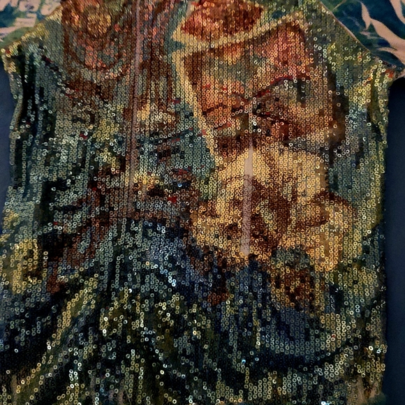 Girls Shirt size 6  Very sparly - Picture 12 of 14